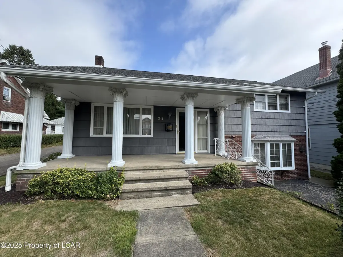 311 E Grant Street, McAdoo in McAdoo