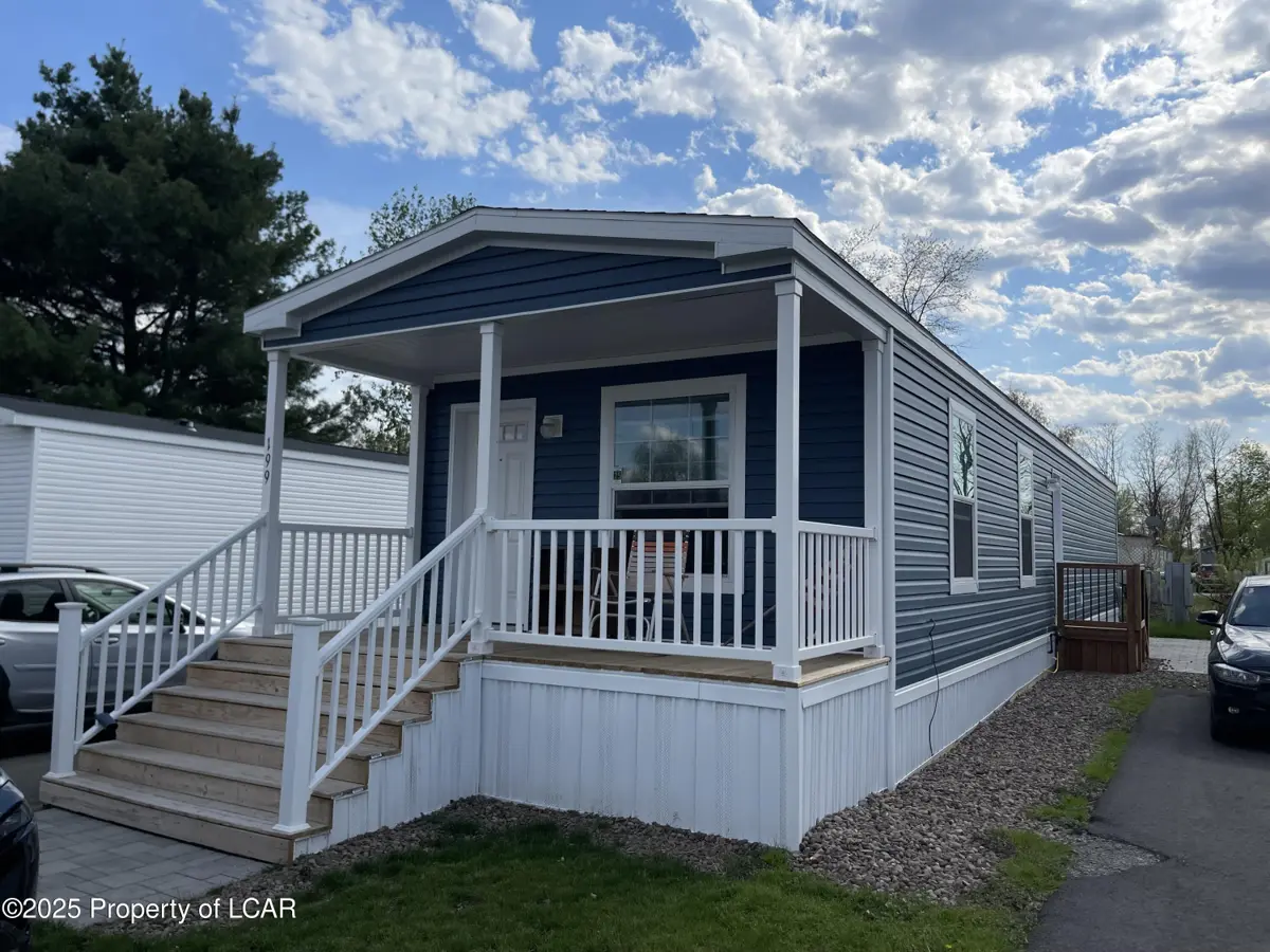 199 Birchwood Village, Exeter in Exeter