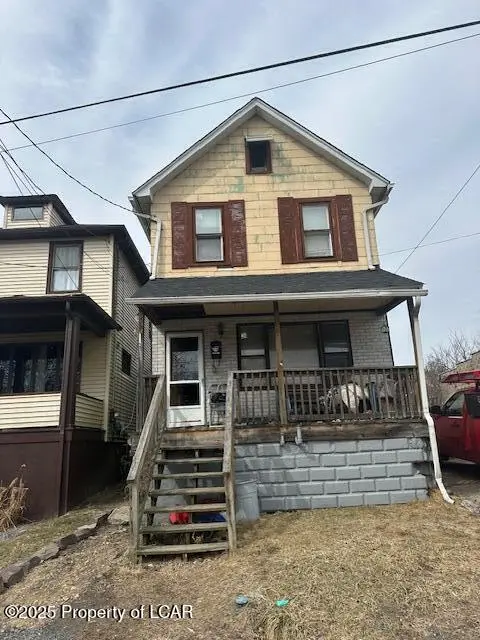 31 Smith Street, Wilkes-Barre in Wilkes-Barre
