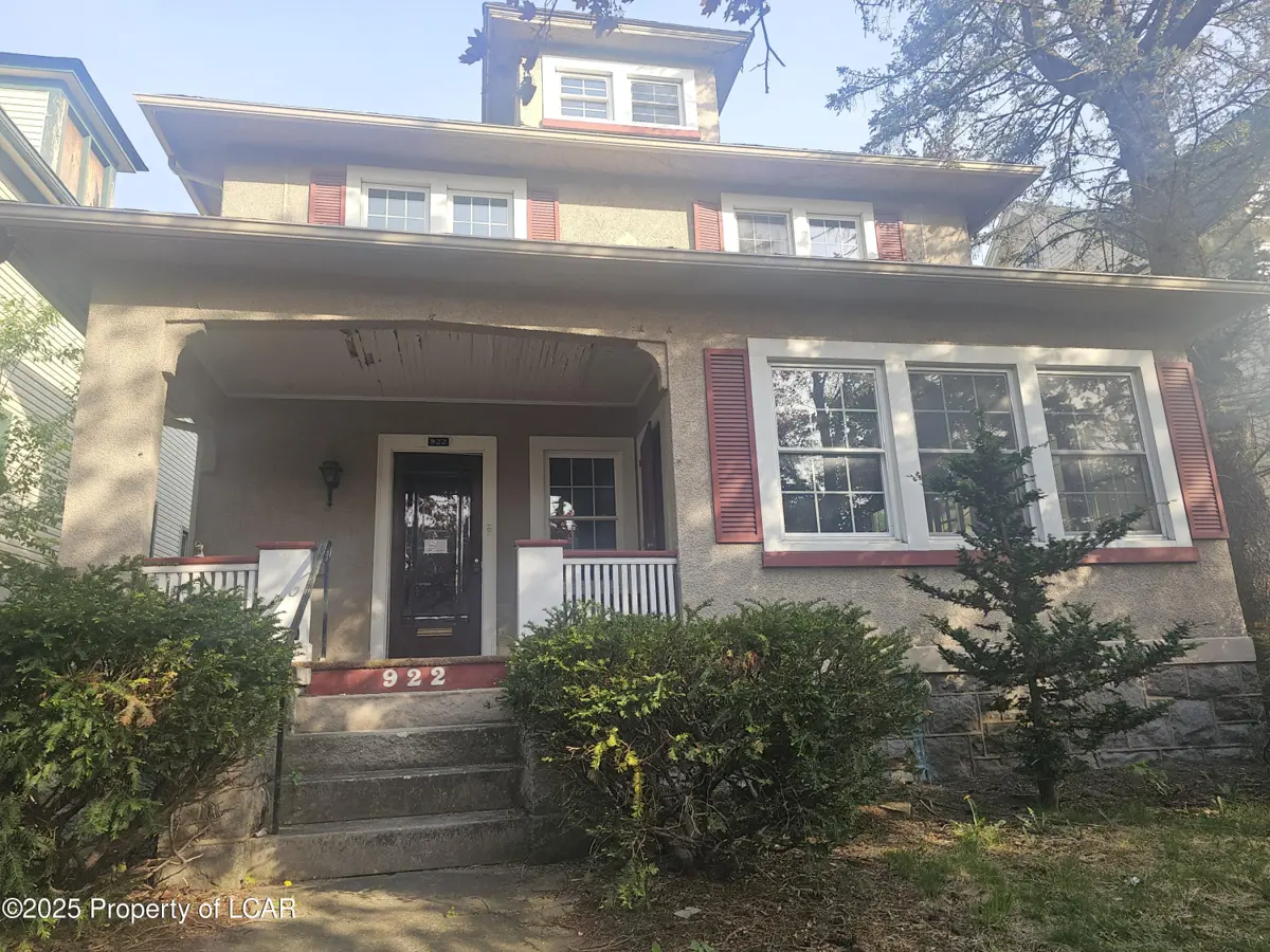 922 N Irving Avenue, Scranton in Scranton