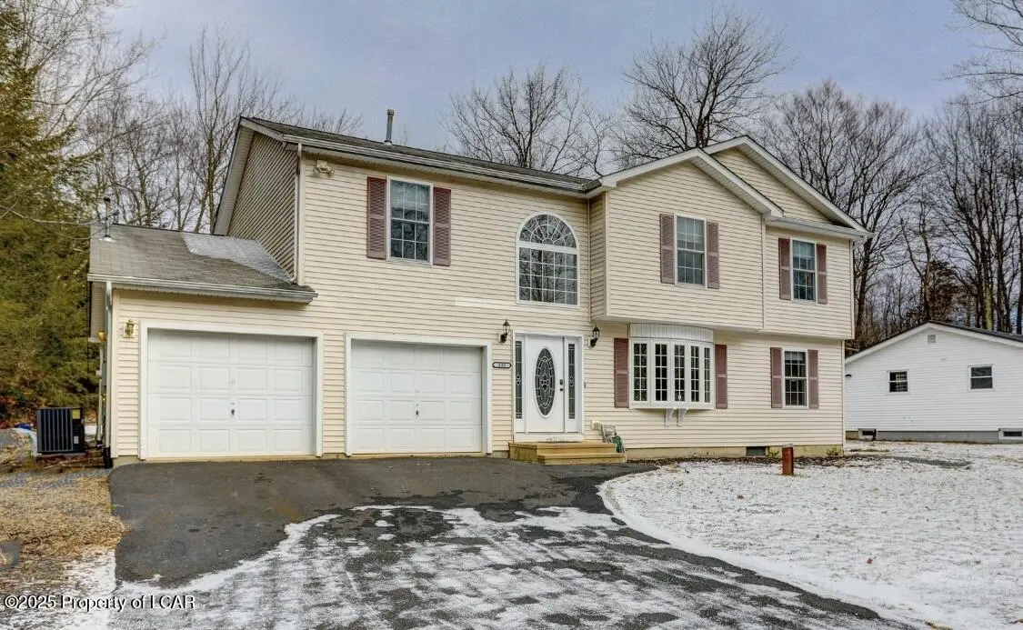 220 Nadine Boulevard, Pocono Summit in Pocono Summit