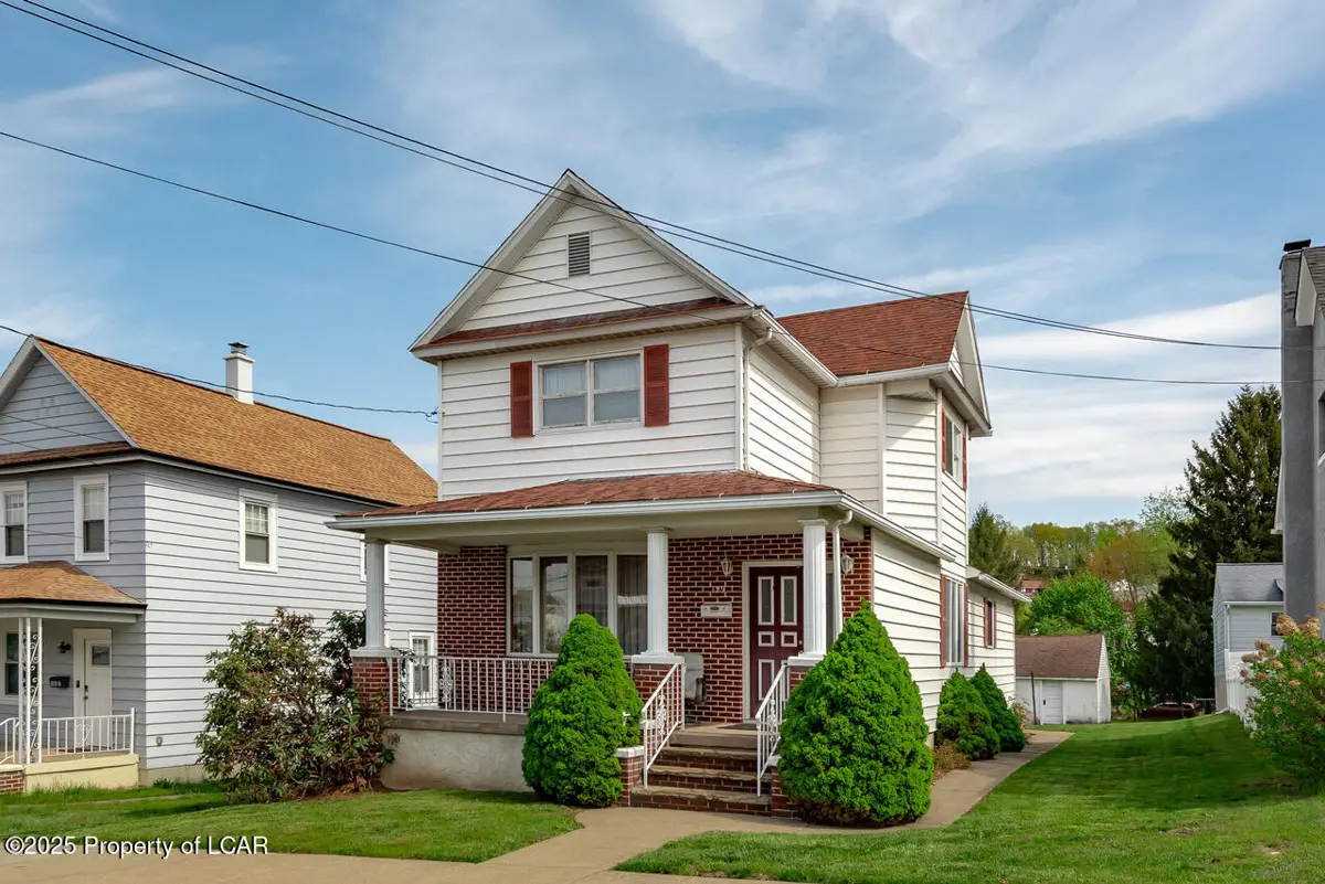 129 Everhart Street, Dupont in Dupont