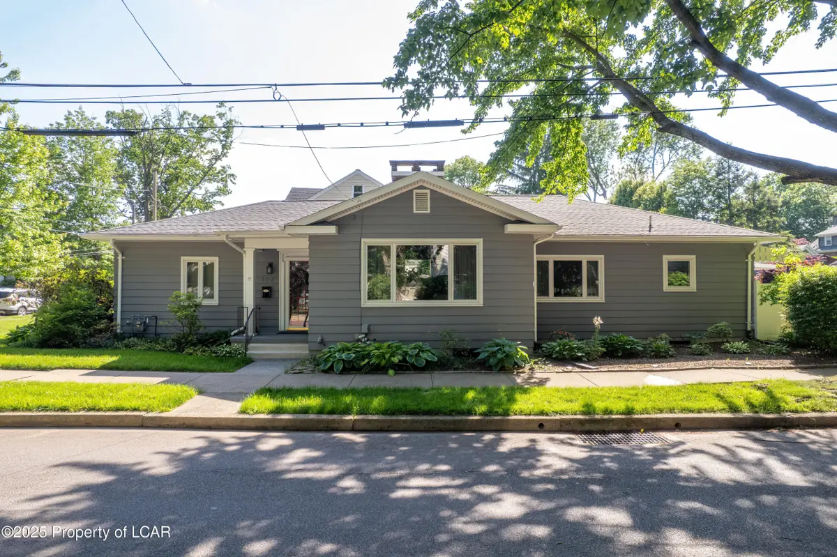 103 Lathrop Street, Kingston in Kingston