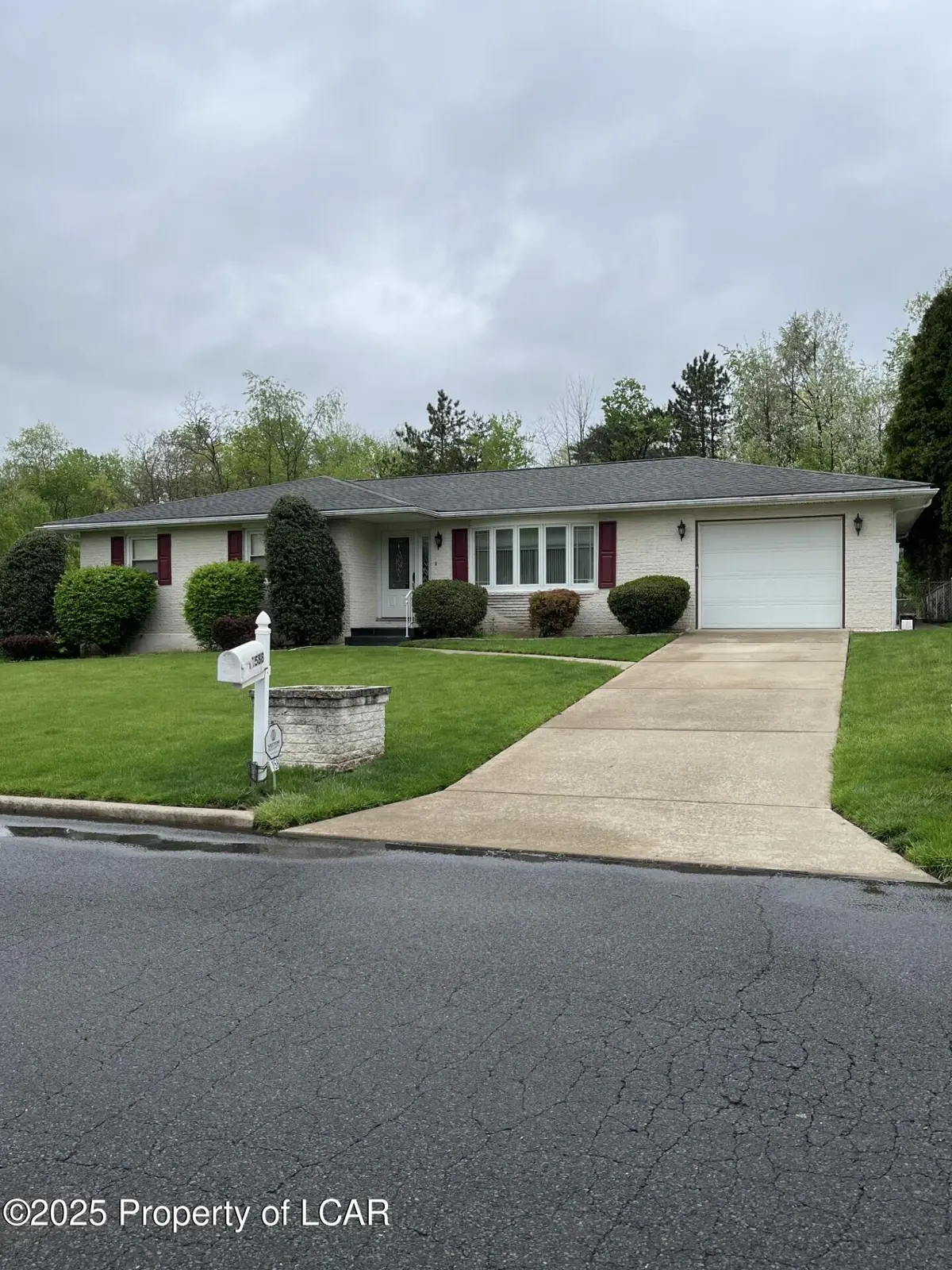 1588 S Hanover Street, Nanticoke in Nanticoke