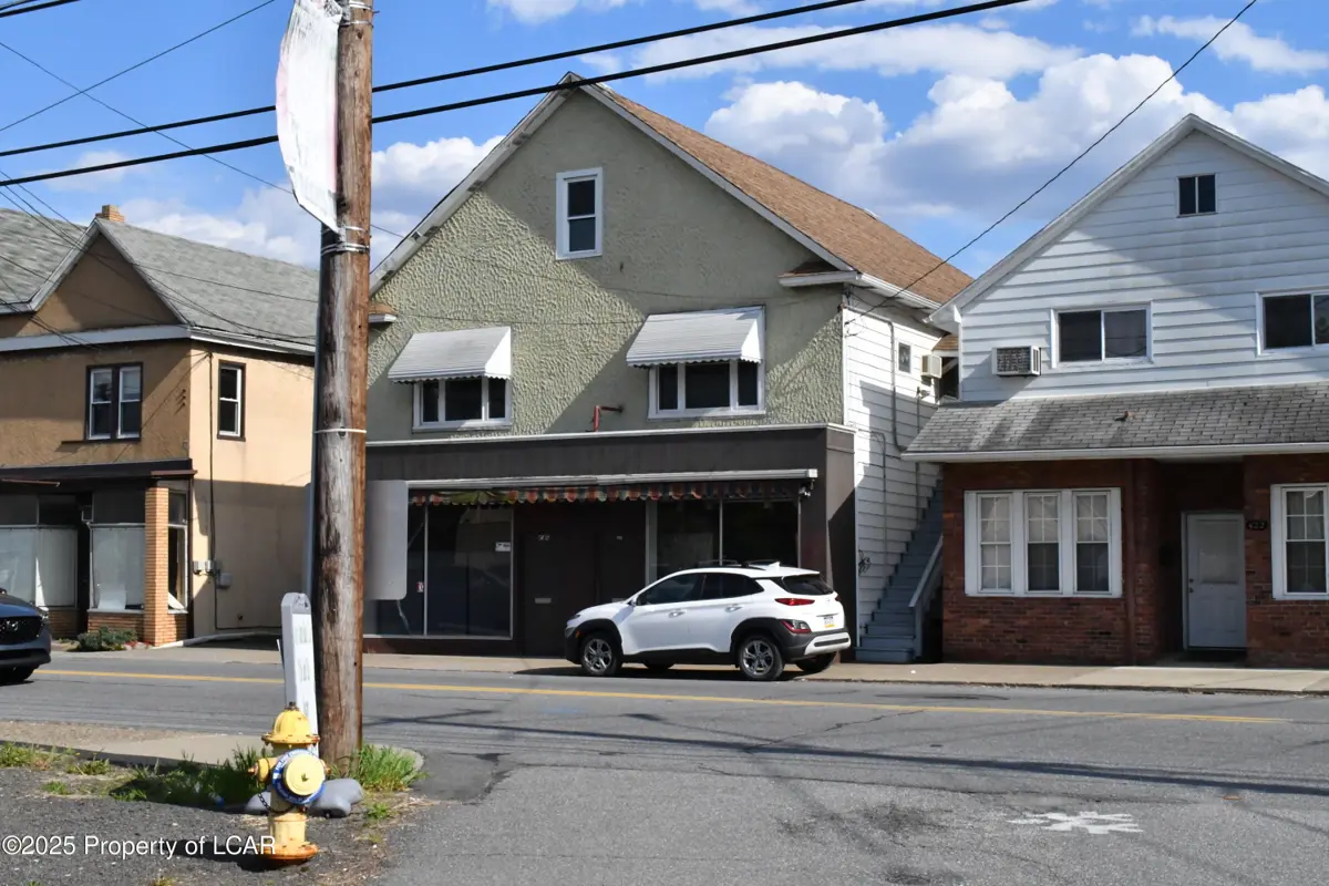 502 1/2 Main Street, Duryea in Duryea