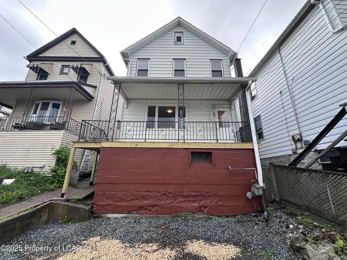 450 S Hancock Street, Wilkes-Barre in Wilkes-Barre