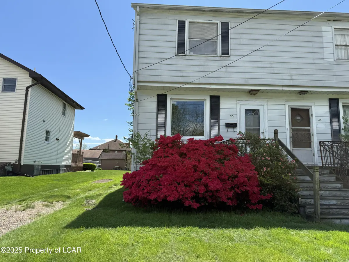 25 Creek Street, Swoyersville in Swoyersville