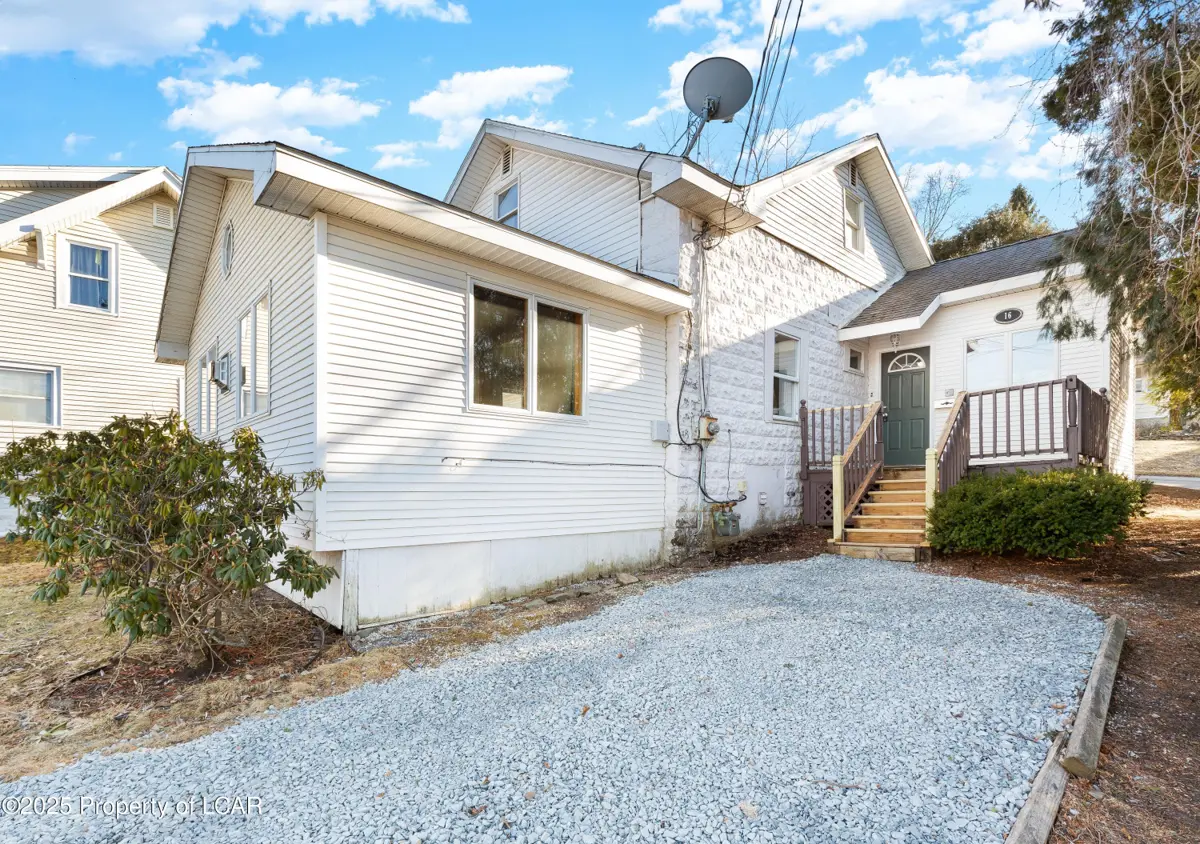 16 W Center Street, Shavertown in Shavertown
