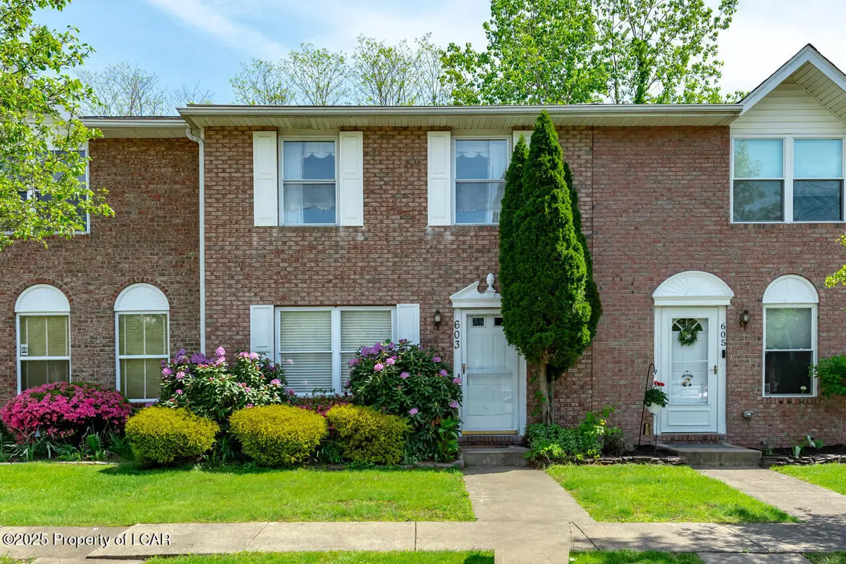 603 Lily Court, Exeter in Exeter
