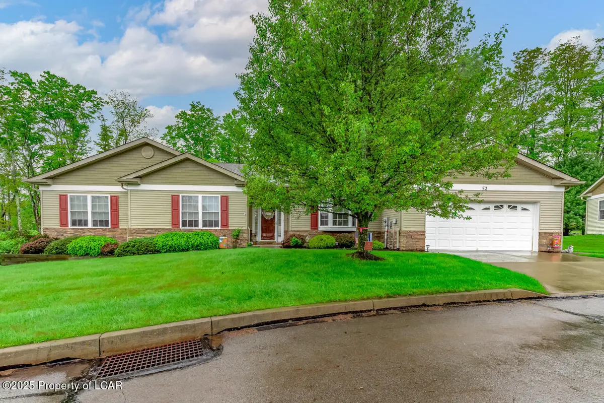 52 Willow Way, Dallas in Dallas