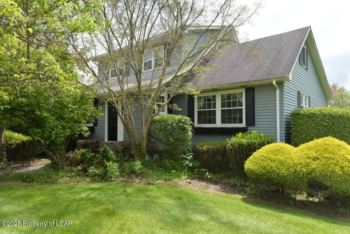 3445 Blytheburn Road, Mountain Top in Mountain Top