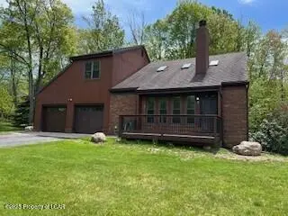 7 Longmeadow Lane, Mountain Top in Mountain Top