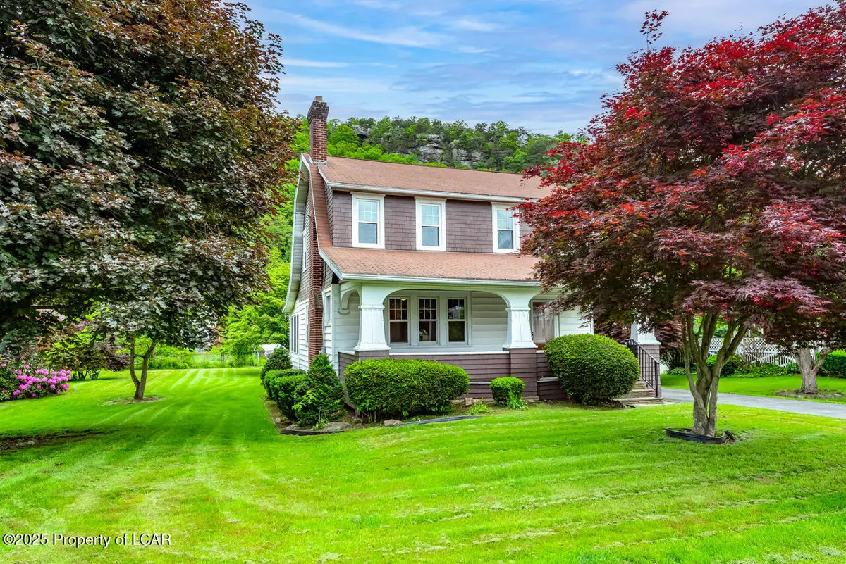 61 Tilbury Terrace, West Nanticoke in West Nanticoke