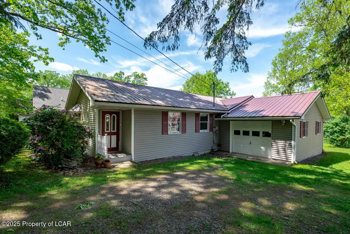 24 Indian Spring Road, Tunkhannock in Tunkhannock