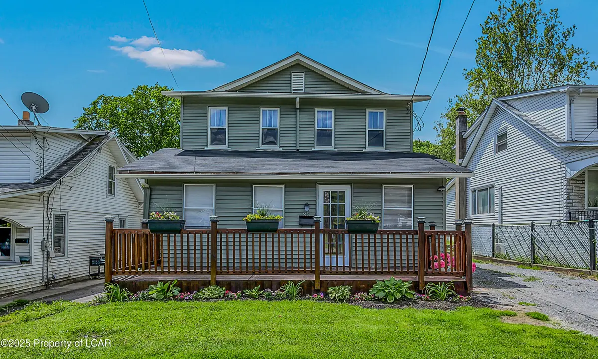 35 Maude Street, West Nanticoke in West Nanticoke