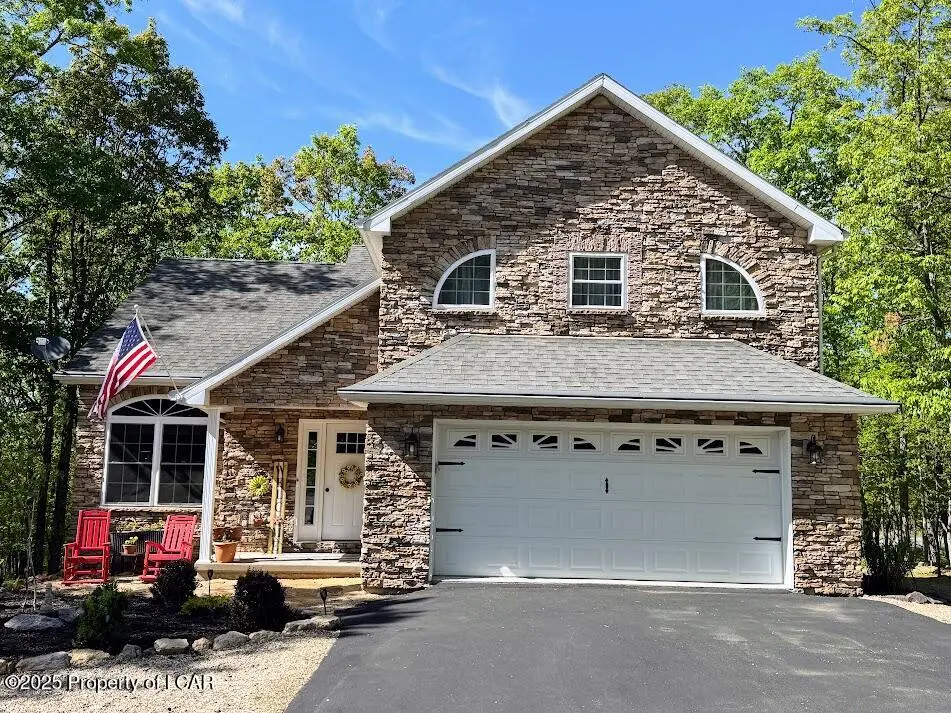 237 Country Club Dr., Hazleton in Hazleton