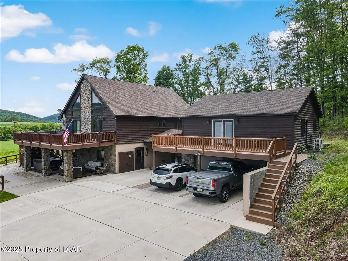 1174 Cedar Head Road, Sugarloaf - 3 bed - 3 bath - 3,139 SF