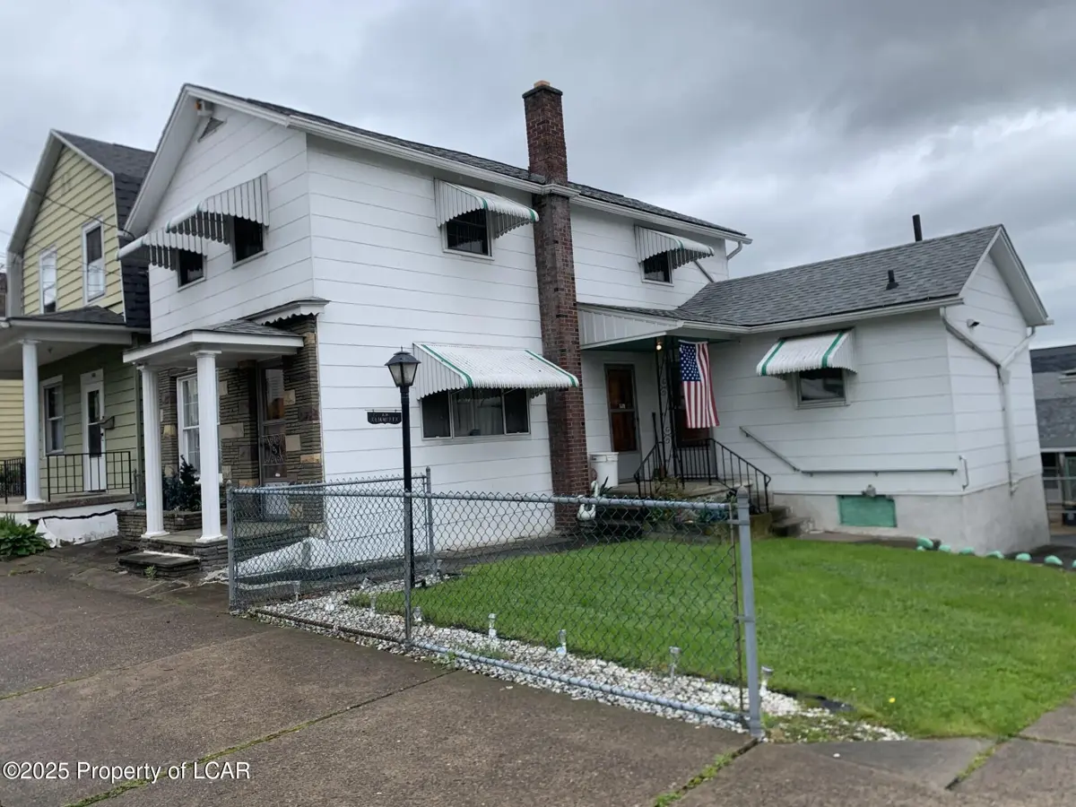 123 Brown Street, Wilkes-Barre in Wilkes-Barre