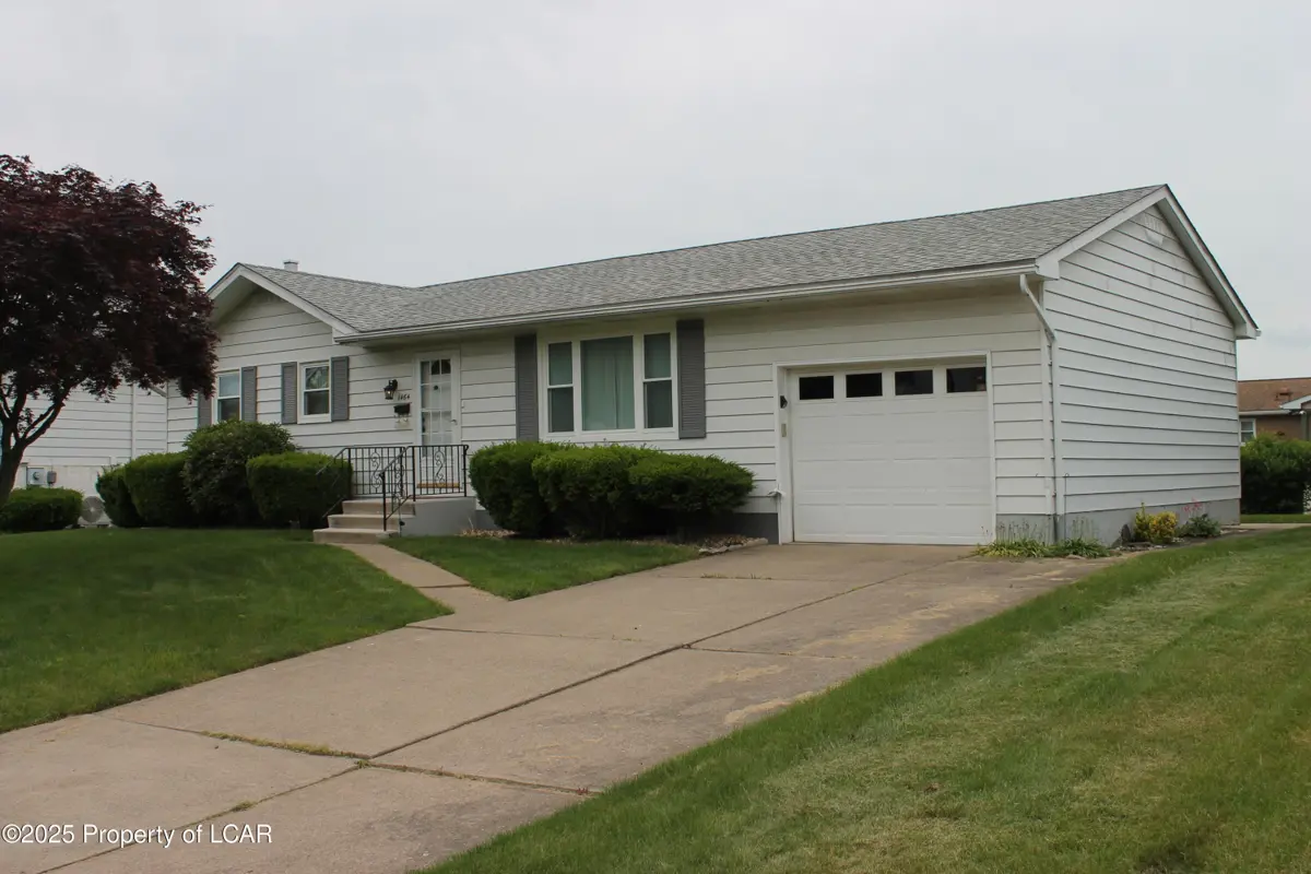 1464 S Hanover Street, Nanticoke in Nanticoke