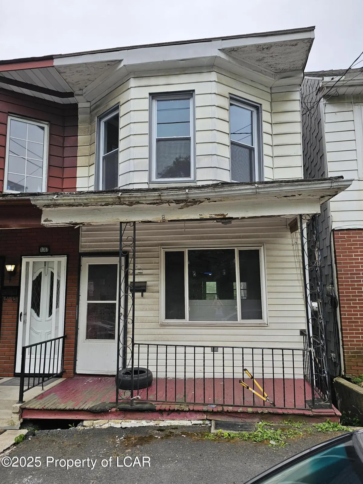 179 Valley St, New Philadelphia in New Philadelphia