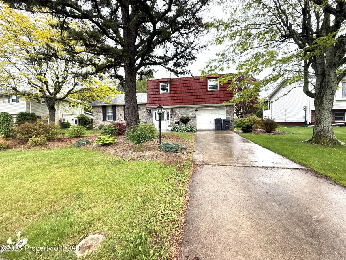 117 Randon Lane, Hazleton in Hazleton