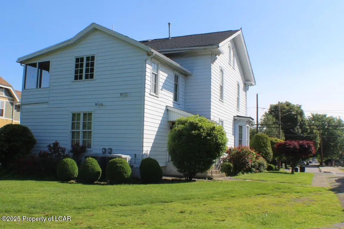 201 Montgomery Avenue, West Pittston in West Pittston