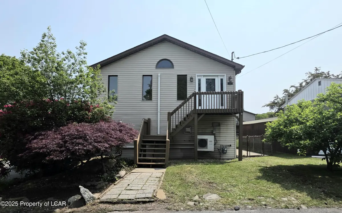960 N Manhattan Court, Hazleton in Hazleton