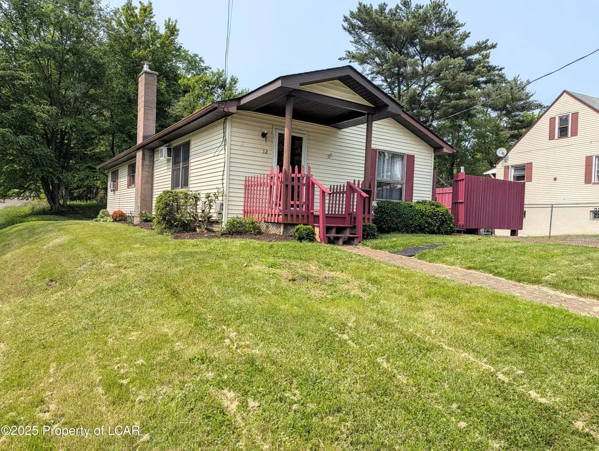 12 Division Street, Shavertown in Shavertown