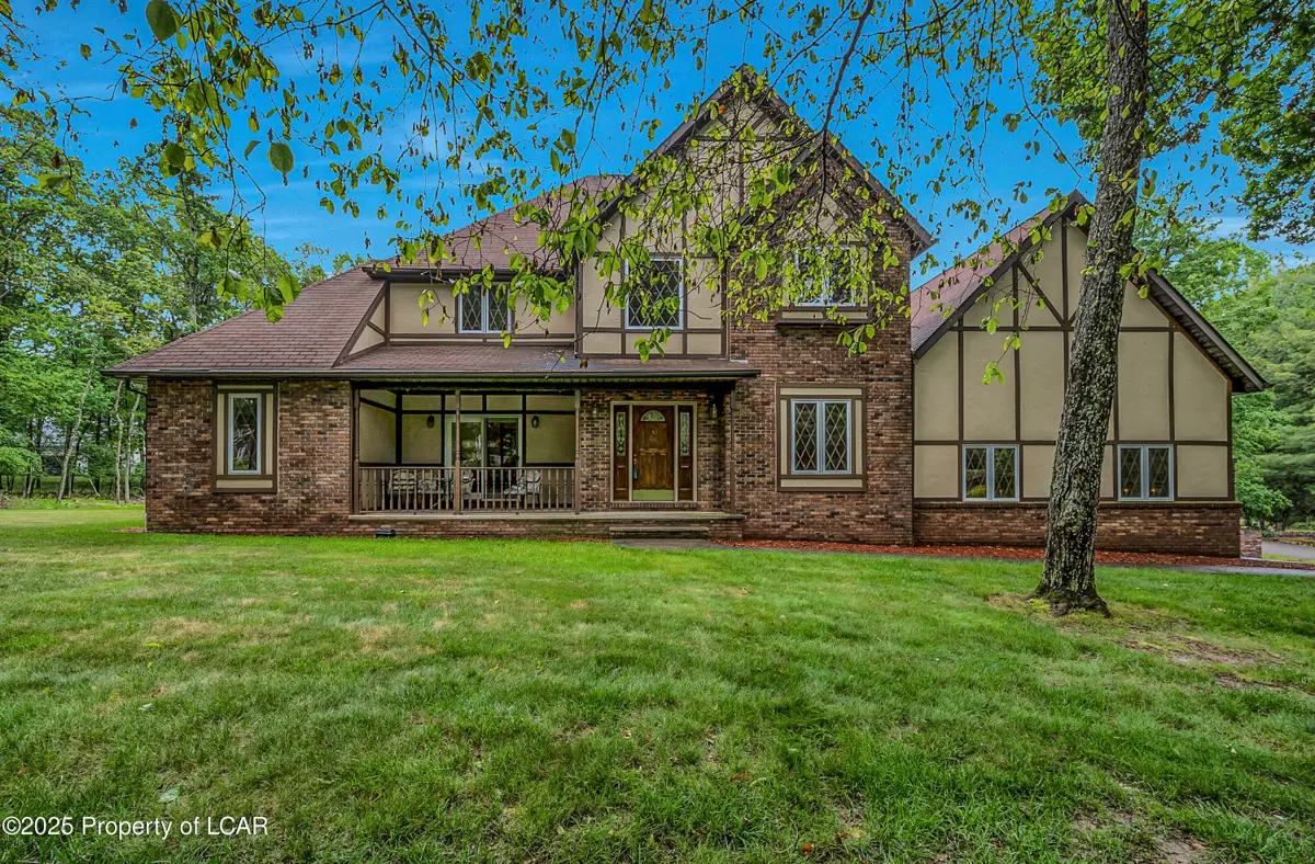 289 Hemlock Terrace, Mountain Top in Mountain Top