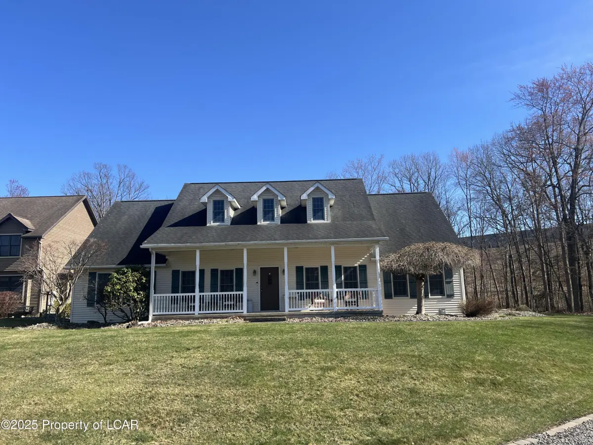 25 Powder Mill Road, Pittston in Pittston