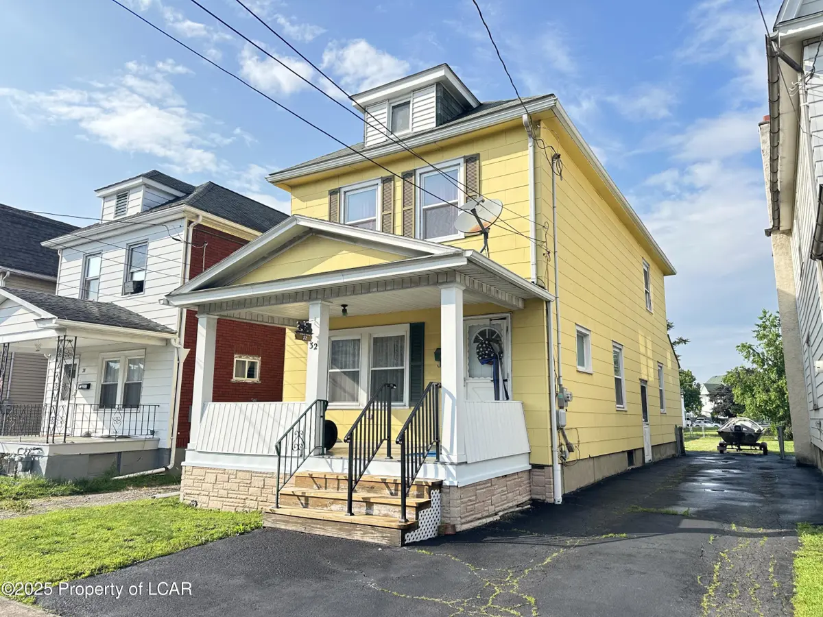32 Liddon Street, Wilkes-Barre in Wilkes-Barre