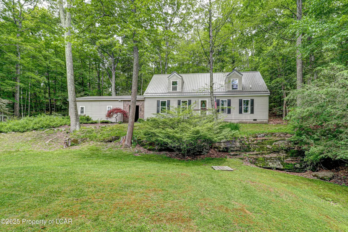 1189 Halowich Road, Harveys Lake in Harveys Lake