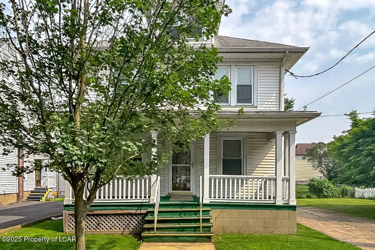 335 Parke Street, West Pittston in West Pittston