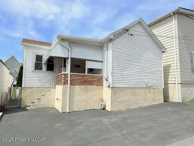 575 Scott Court, Hazleton in Hazleton