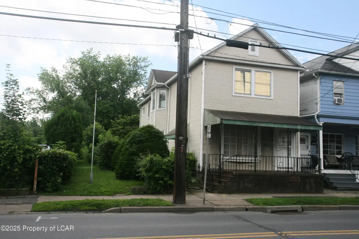 318 W Main Street, Plymouth in Plymouth