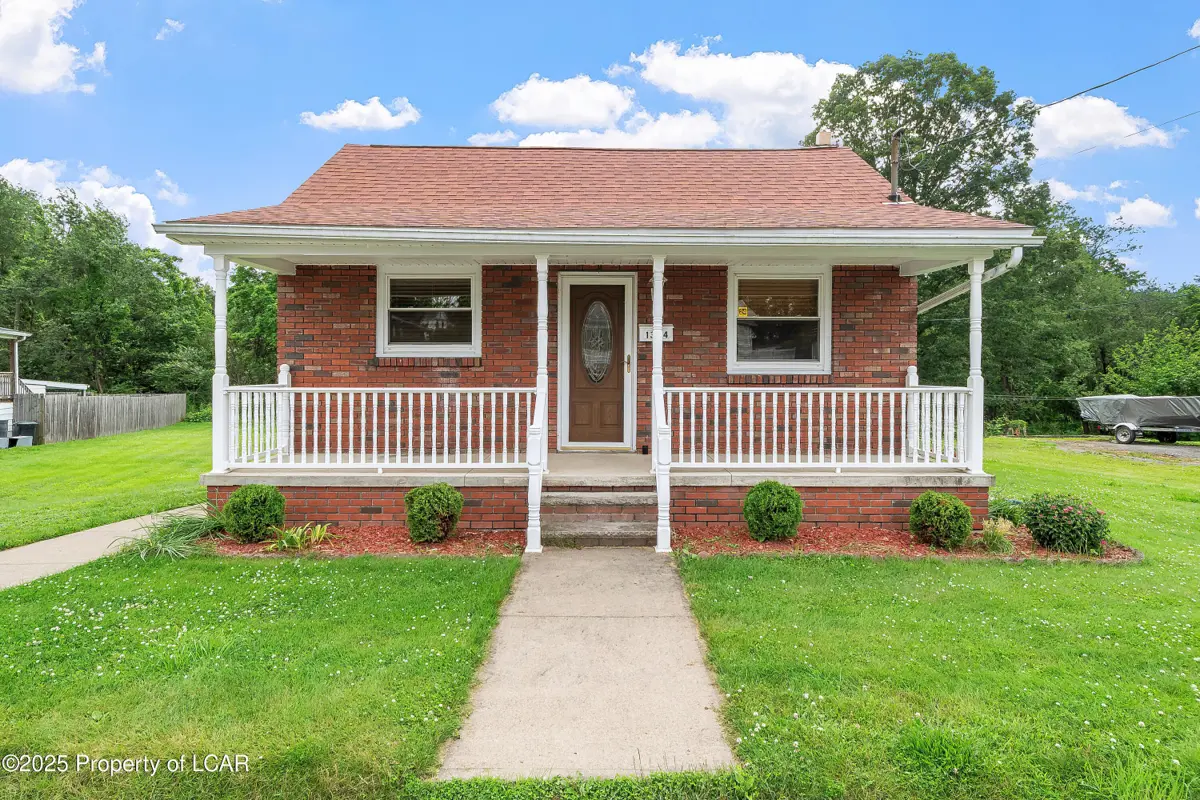 1334 Spruce Street, Pittston Township in Pittston Township