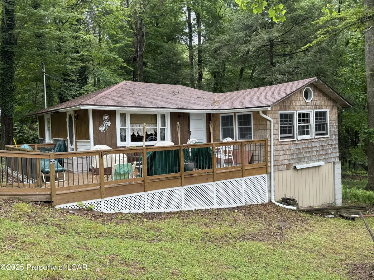 77 High Street, Harveys Lake in Harveys Lake