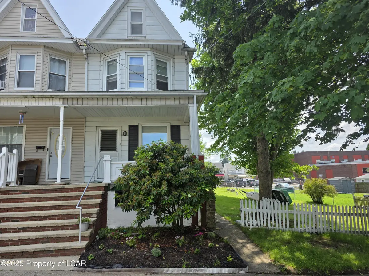 15 S 2nd Street, Frackville in Frackville
