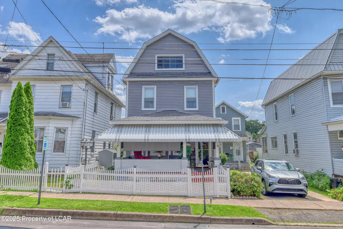 21 Gore Street, Wilkes-Barre in Wilkes-Barre