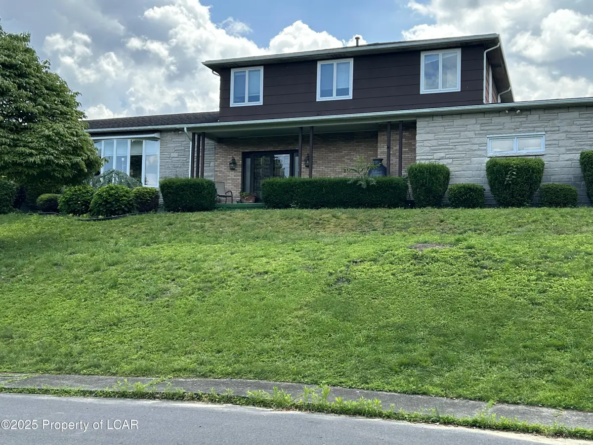 661 Mack Street, Nanticoke in Nanticoke