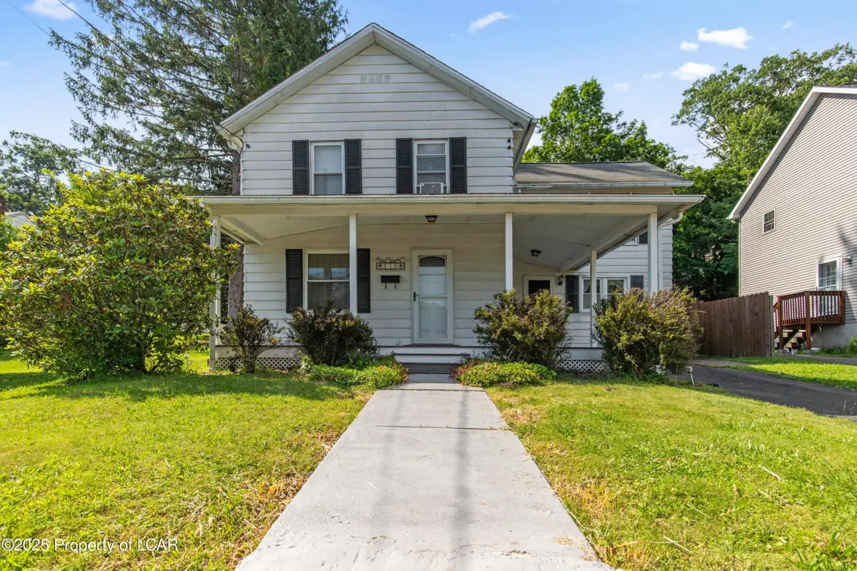 110 E Center Street, Shavertown in Shavertown