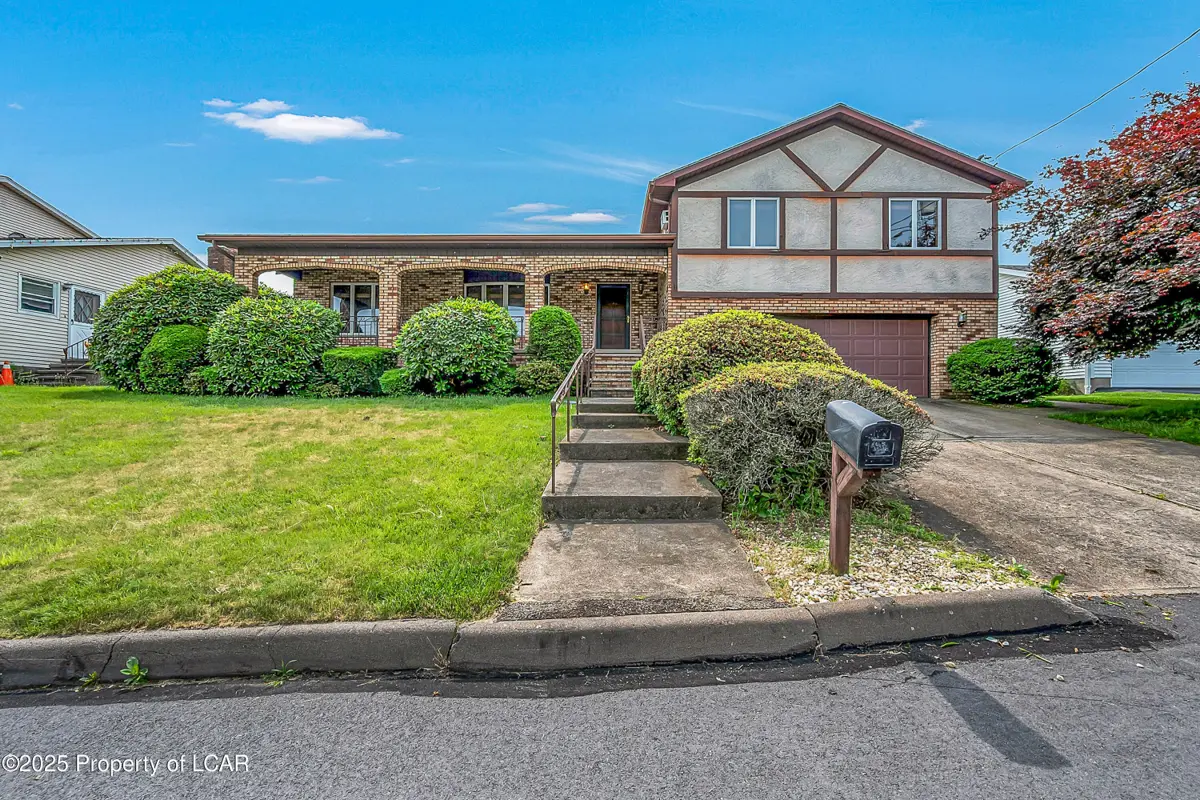 140 River Street, Pittston in Pittston