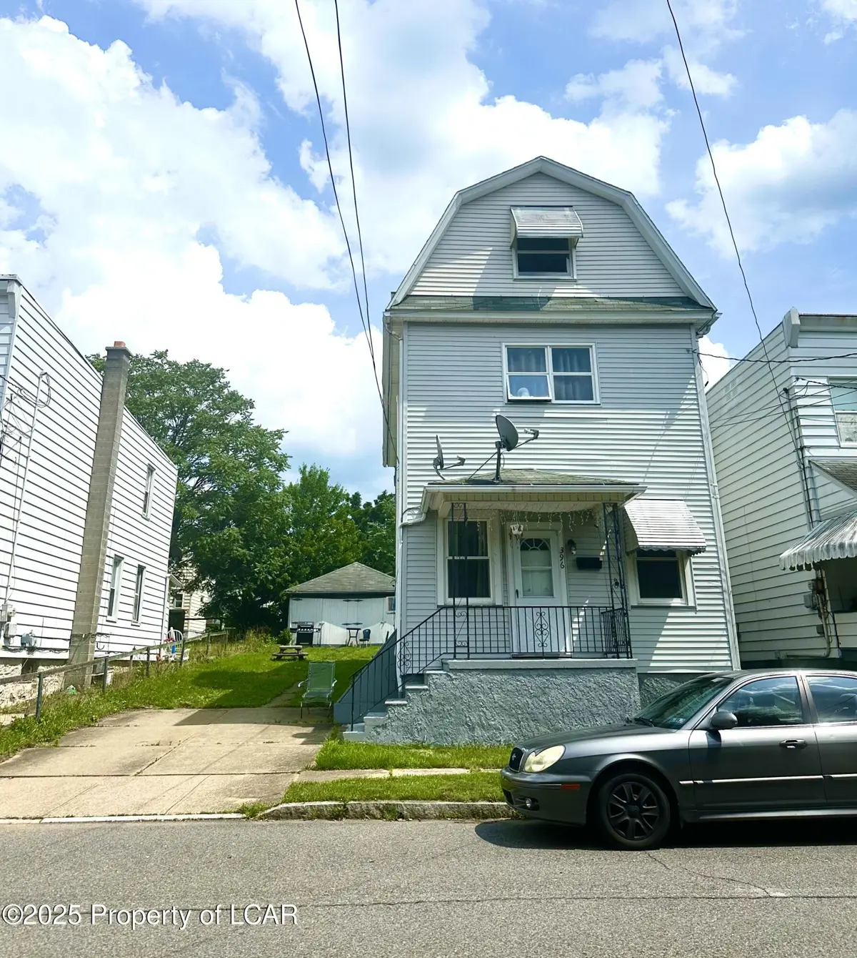 396 New Grove Street, Wilkes-Barre in Wilkes-Barre