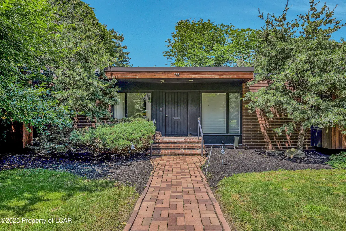 796 Milford Drive, Kingston in Kingston