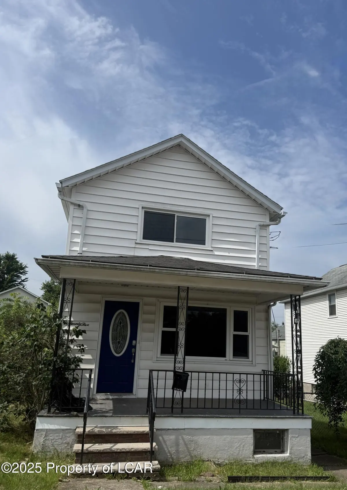 25 Fall Street, Ashley in Ashley