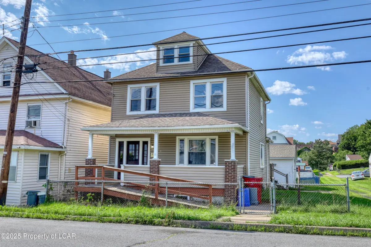 138 W South Street, Nanticoke in Nanticoke