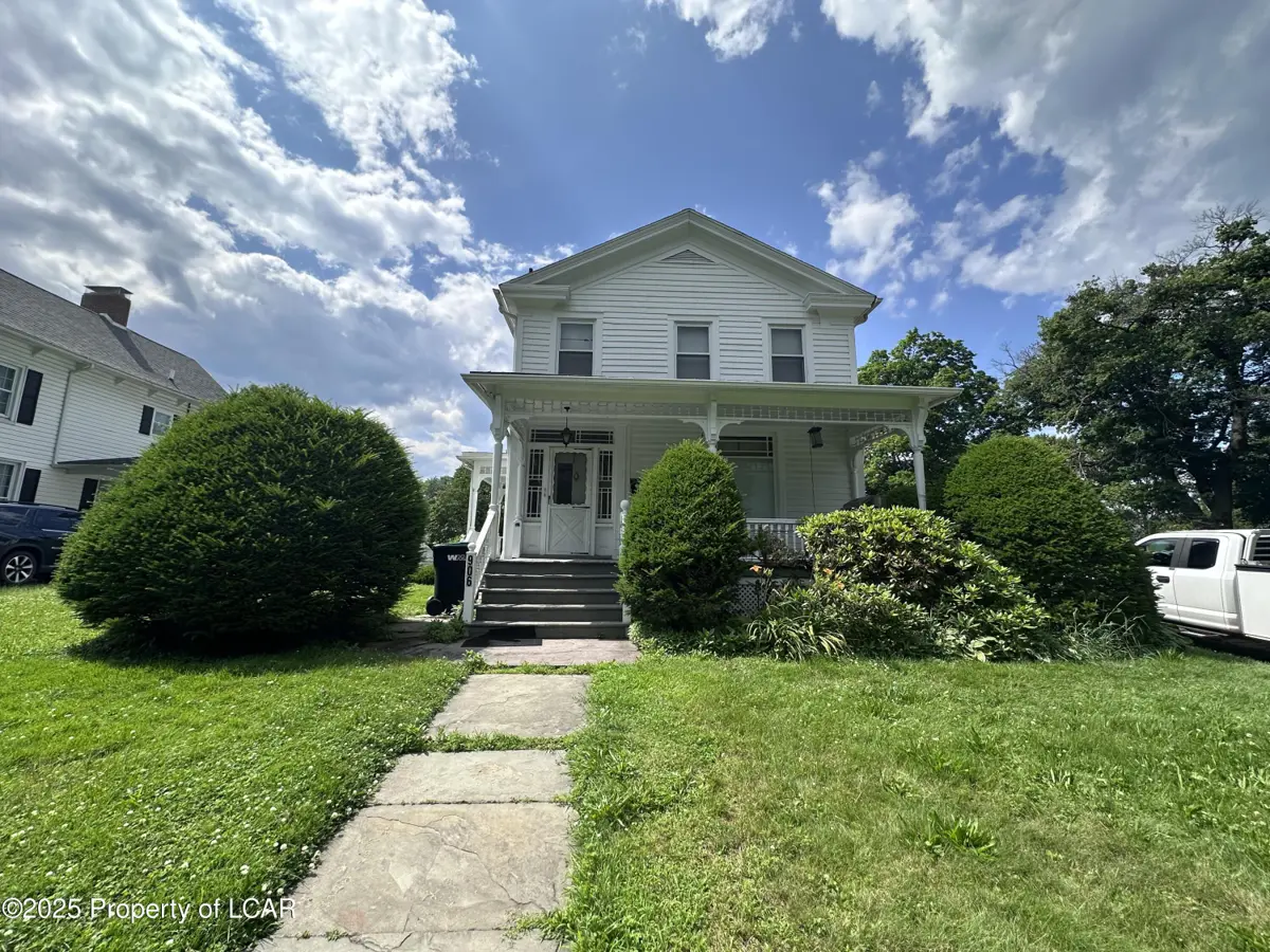 906 Susquehanna Avenue, West Pittston in West Pittston