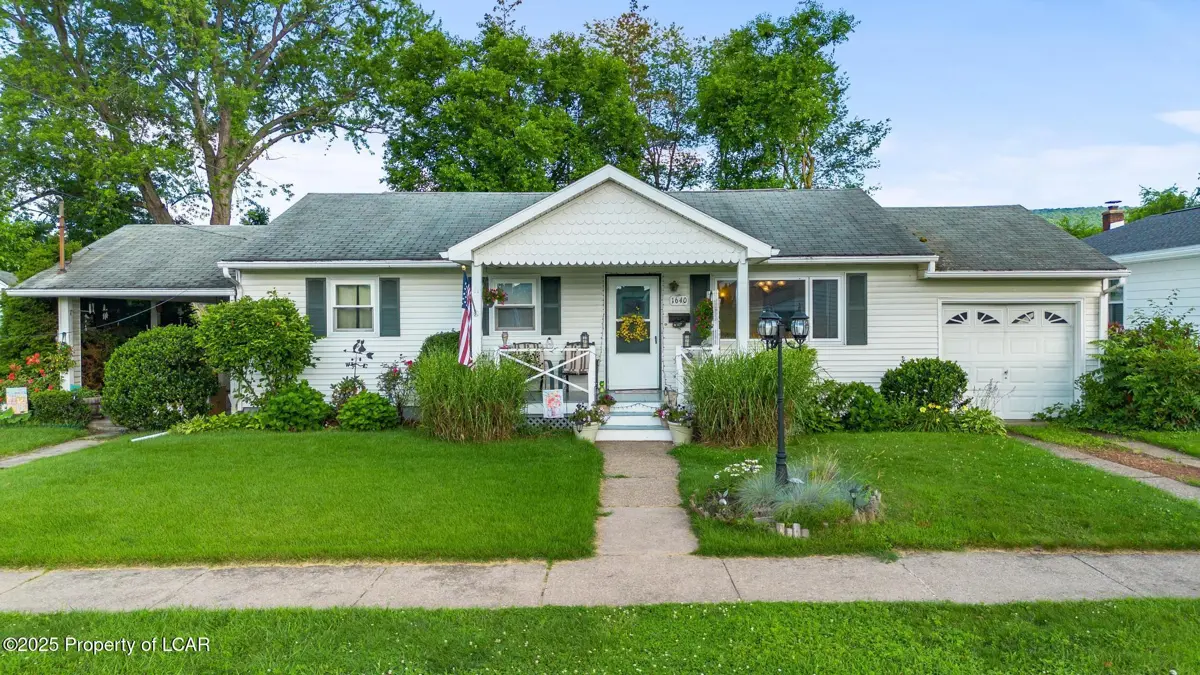 1640 Murray Street, Forty Fort in Forty Fort