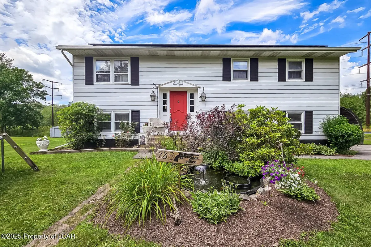 283 Maple Drive, Mountain Top in Mountain Top