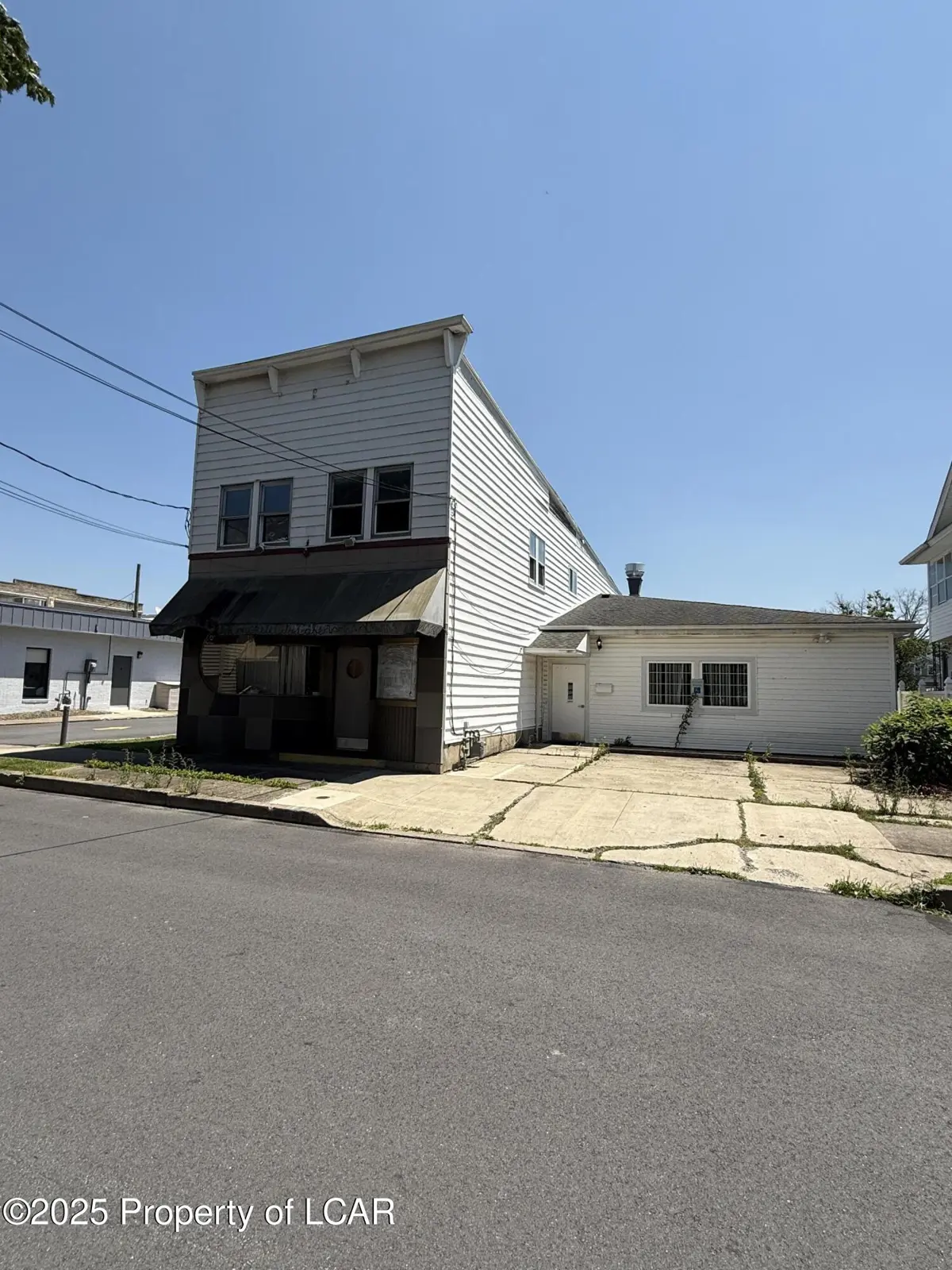 15 W Ridge Street, Nanticoke in Nanticoke